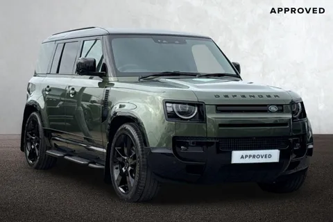 DV26XNL Land Rover Defender 110 3.0 D250 MHEV X-Dynamic HSE Hard Top SUV 5dr Diesel Auto 4WD MWB Euro 6 (s/s) (249 ps) Thumbnail #2
