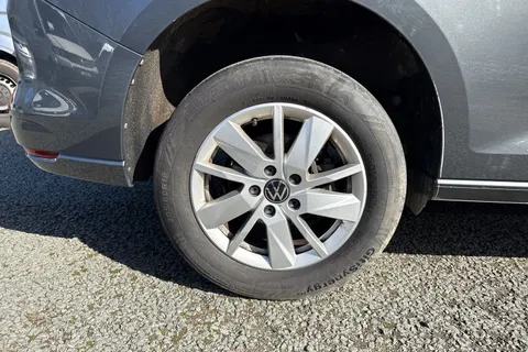 CX74LRA Volkswagen Caddy 2.0 TDI C20 Commerce Pro SWB Euro 6 (s/s) 5dr Thumbnail #11