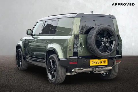 DN26MYR Land Rover Defender 110 3.0 D250 MHEV X-Dynamic HSE Hard Top SUV 5dr Diesel Auto 4WD MWB Euro 6 (s/s) (249 ps) Thumbnail #3