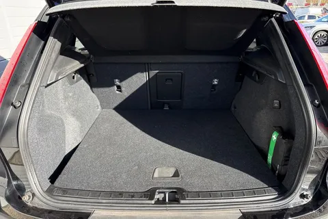 NA23FNF Volvo Xc40 2.0 B3 MHEV Core DCT Auto Euro 6 (s/s) 5dr Thumbnail #8