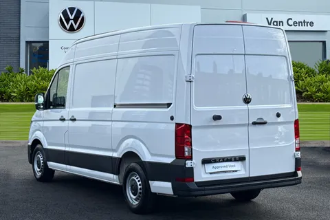 MF74OEV Volkswagen Crafter CR35 Panel van Commerce Plus MWB 140 PS 2.0 TDI 6sp Manual FWD Thumbnail #3
