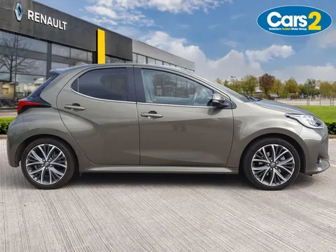 TOYOTA YARIS 1.5 HYBRID DESIGN 5DR CVT HATCHBACK USED PETROL HYBRID AUTOMATIC 37,361 MILES...