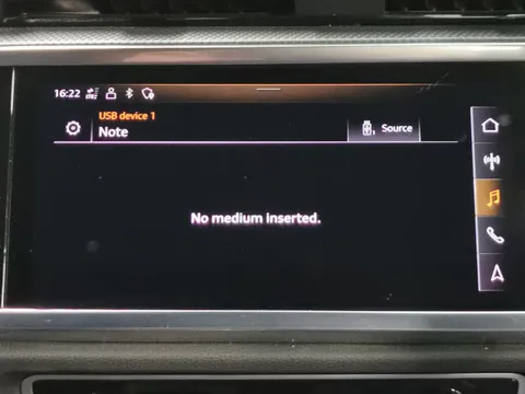 Thumbnail image for the Audi Q3 1.5 TFSI CoD 35 Black Edition   S Tronic