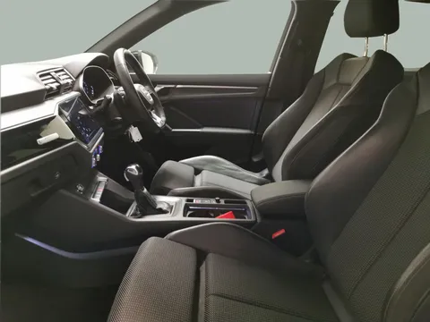 Thumbnail image for the Audi Q3 1.5 TFSI CoD 35 Black Edition   S Tronic