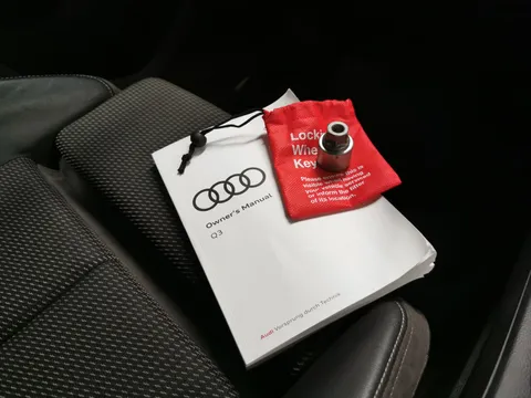 Thumbnail image for the Audi Q3 1.5 TFSI CoD 35 Black Edition   S Tronic