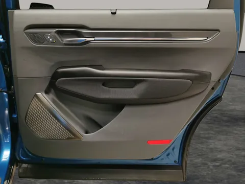 Thumbnail image for the Kia Ev9 99.8kWh GT-Line S   AWD (6 Seat)