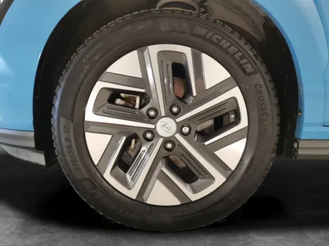 Thumbnail image for the Hyundai Kona 64kWh Premium   (10.5kW Charger)