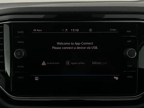 Thumbnail image for the Volkswagen T-Roc 2.0 TSI R   DSG 4Motion