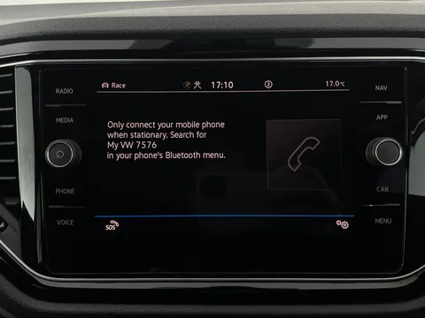 Thumbnail image for the Volkswagen T-Roc 2.0 TSI R   DSG 4Motion