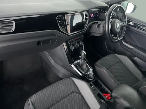 Thumbnail image for the Volkswagen T-Roc 2.0 TSI R   DSG 4Motion