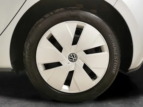 Thumbnail image for the Volkswagen Id.3 Pro Performance 58kWh Style
