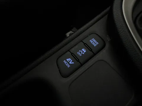 Thumbnail image for the Toyota Yaris Cross 1.5 VVT-h Excel    E-CVT