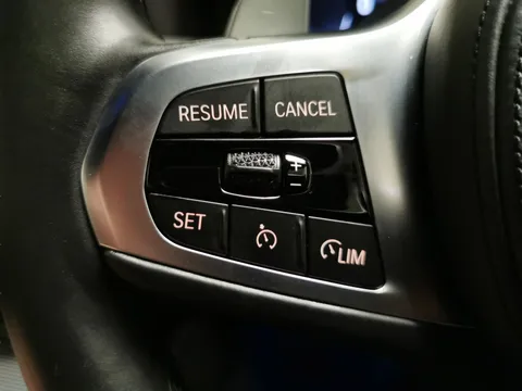 Thumbnail image for the BMW 3 Series 2.0 330e 12kWh M Sport Touring  Plug-in  xDrive