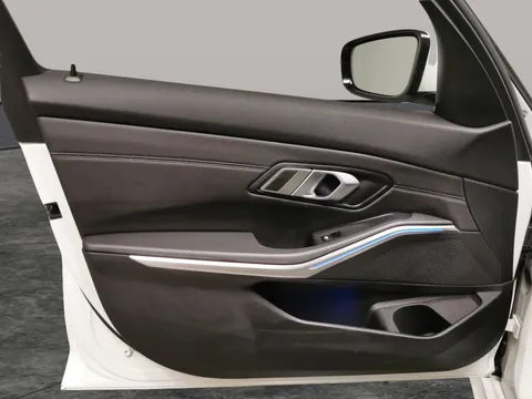 Thumbnail image for the BMW 3 Series 2.0 330e 12kWh M Sport Touring  Plug-in  xDrive