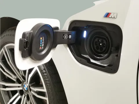 Thumbnail image for the BMW 3 Series 2.0 330e 12kWh M Sport Touring  Plug-in  xDrive