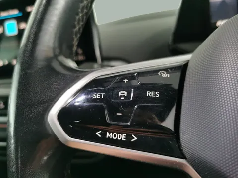 Thumbnail image for the Volkswagen Id.4 Pro Performance 77kWh 1ST Edition