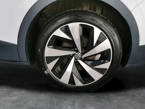 Thumbnail image for the Volkswagen Id.4 Pro Performance 77kWh 1ST Edition