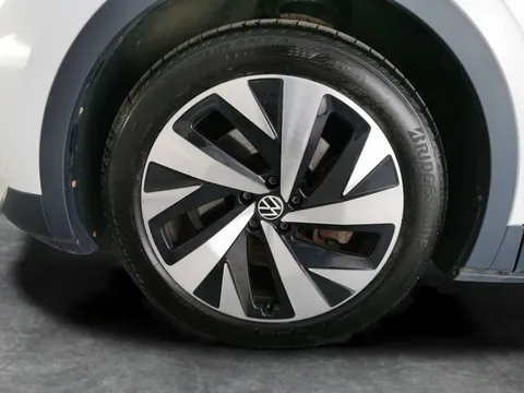 Thumbnail image for the Volkswagen Id.4 Pro Performance 77kWh 1ST Edition