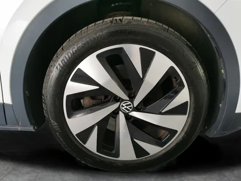 Thumbnail image for the Volkswagen Id.4 Pro Performance 77kWh 1ST Edition