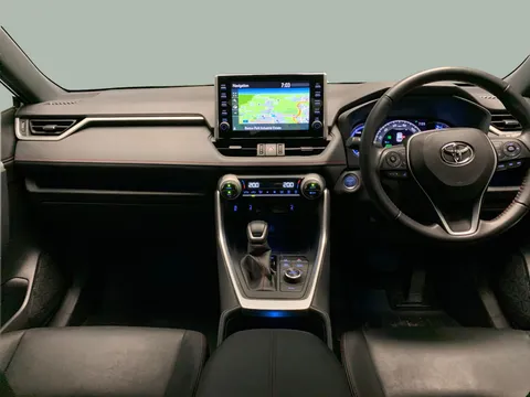 Thumbnail image for the Toyota RAV4 2.5 VVT-h 18.1 kWh Design   Plug-in  CVT 4WD