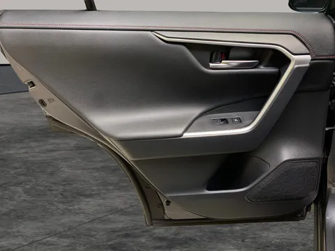 Thumbnail image for the Toyota RAV4 2.5 VVT-h 18.1 kWh Design   Plug-in  CVT 4WD