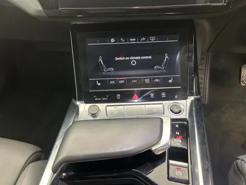 Thumbnail image for the Audi E-Tron 50 Black Edition Sportback  quattro 71.2kWh (11kW Charger)