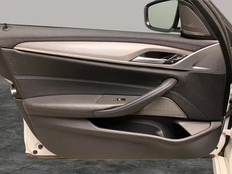 Thumbnail image for the BMW 5 Series 3.0 530d M Sport   xDrive