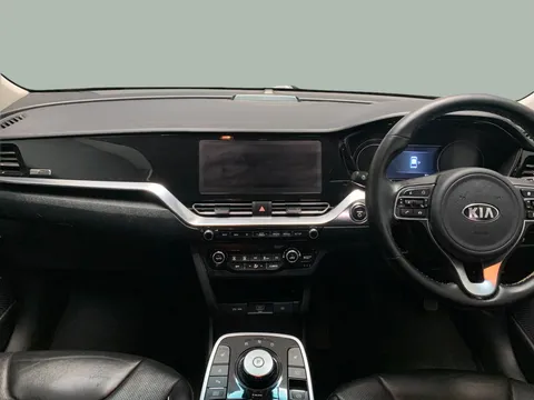 Thumbnail image for the Kia Niro 64kWh 3