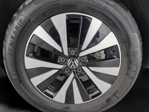 Thumbnail image for the Volkswagen Taigo 1.0 TSI Life