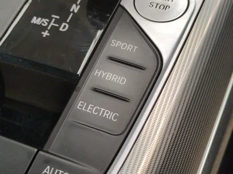 Thumbnail image for the BMW 3 Series 2.0 330e 12kWh M Sport   Plug-in