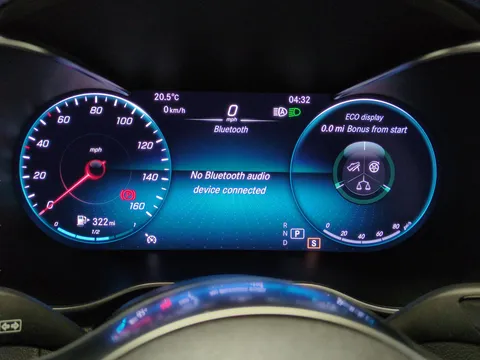 Thumbnail image for the Mercedes-Benz GLC 2.0 GLC220d AMG Line (Premium)   G-Tronic+ 4MATIC