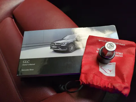 Thumbnail image for the Mercedes-Benz GLC 2.0 GLC220d AMG Line (Premium)   G-Tronic+ 4MATIC