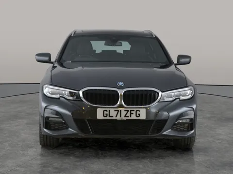 Thumbnail image for the BMW 3 Series 2.0 330e 12kWh M Sport Touring  Plug-in