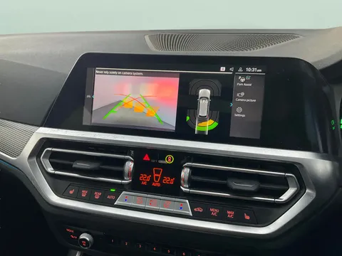 Thumbnail image for the BMW 3 Series 2.0 330e 12kWh M Sport Touring  Plug-in