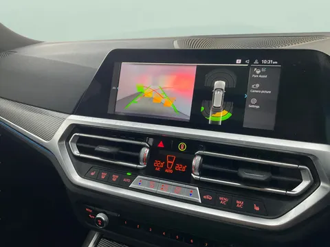 Thumbnail image for the BMW 3 Series 2.0 330e 12kWh M Sport Touring  Plug-in