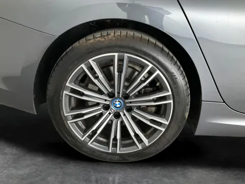 Thumbnail image for the BMW 3 Series 2.0 330e 12kWh M Sport Touring  Plug-in