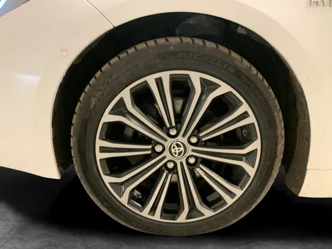 Thumbnail image for the Toyota Corolla 2.0 VVT-h GPF Excel Touring Sports   CVT
