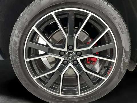 Thumbnail image for the Audi Q5 2.0 TFSI 45 Edition 1   S Tronic quattro