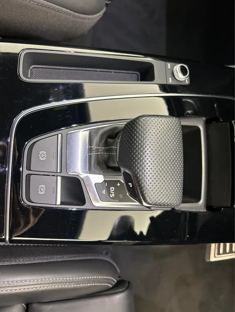 Thumbnail image for the Audi Q5 2.0 TFSI 45 Edition 1   S Tronic quattro