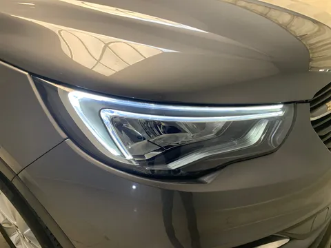 Thumbnail image for the Vauxhall Grandland X 1.2 Turbo SE Premium