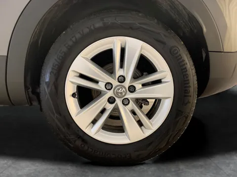 Thumbnail image for the Vauxhall Grandland X 1.2 Turbo SE Premium