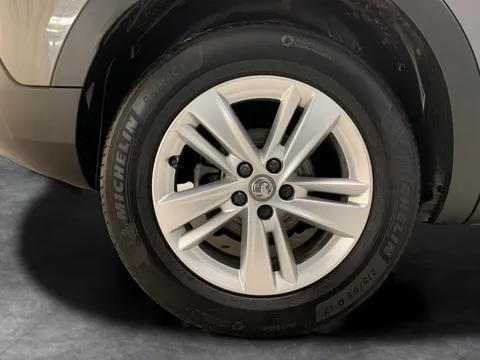 Thumbnail image for the Vauxhall Grandland X 1.2 Turbo SE Premium