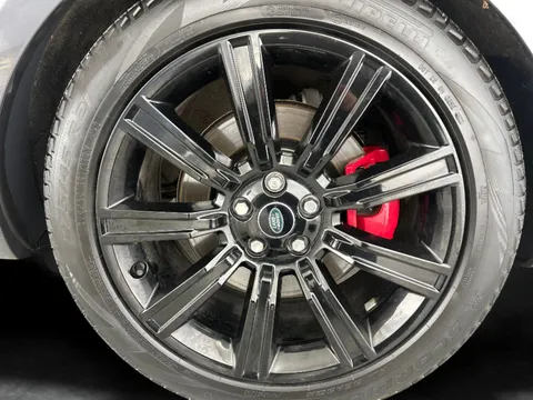 Thumbnail image for the Land Rover Range Rover Sport 2.0 P400e 13.1kWh HSE Dynamic Black   Plug-in  4WD