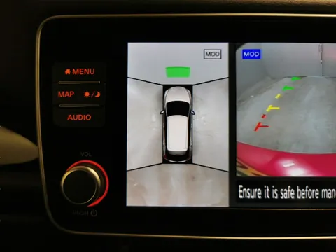Thumbnail image for the Nissan LEAF 39kWh Tekna