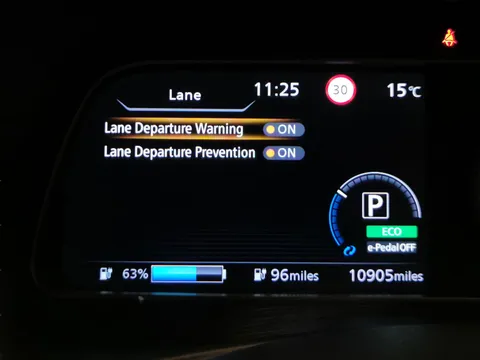 Thumbnail image for the Nissan LEAF 39kWh Tekna
