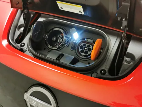 Thumbnail image for the Nissan LEAF 39kWh Tekna