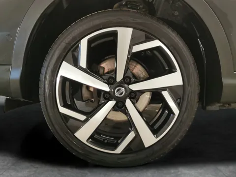Thumbnail image for the Nissan Qashqai 1.5 dCi Tekna