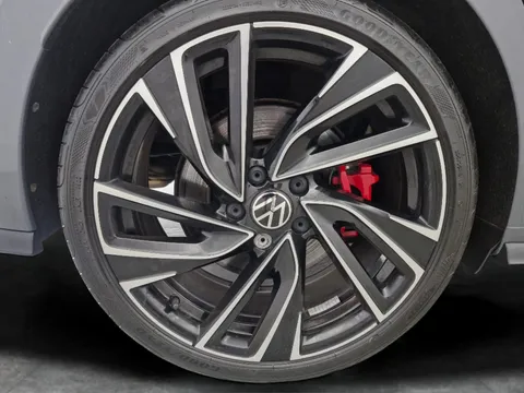 Thumbnail image for the Volkswagen Golf 2.0 TSI GTI   DSG