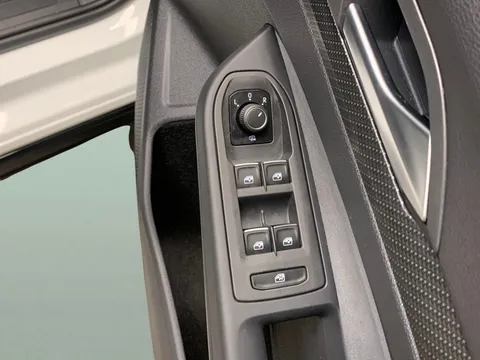 Thumbnail image for the Volkswagen Golf 1.5 eTSI MHEV R-Line    DSG