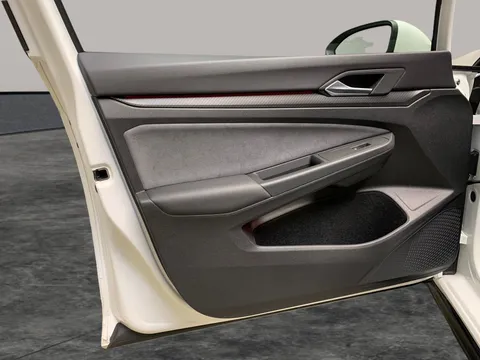 Thumbnail image for the Volkswagen Golf 1.5 eTSI MHEV R-Line    DSG